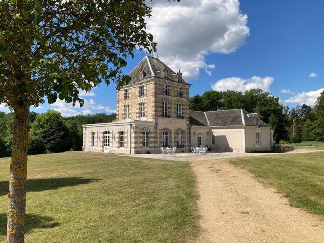 Domaine De La Vaudouriere Villa Lunay Luaran gambar